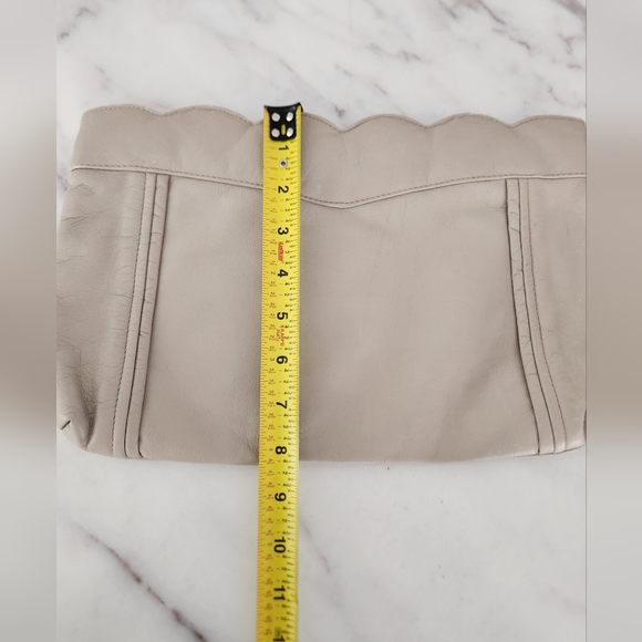 80's Beige Leather Vintage Retro Clutch - Picture 6 of 6